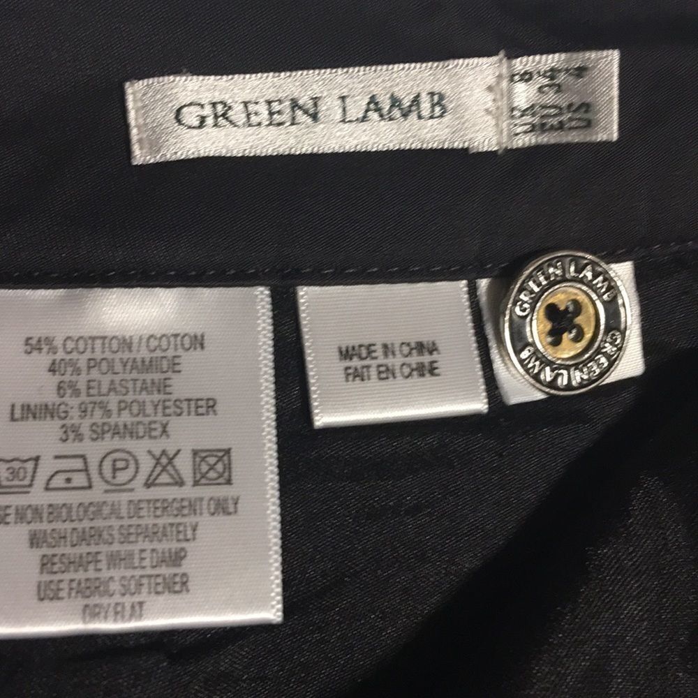 Golf skort by Green Lamb. Size 4 - Picture 5 of 8